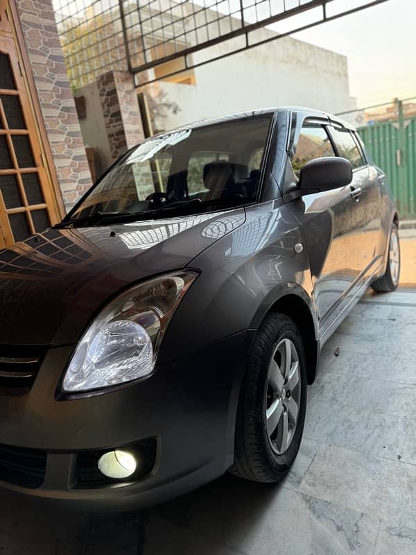 Suzuki Swift 2018  automatic DLX 1.3 ABs 2