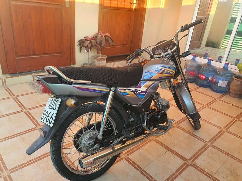 Honda CD 70 Dream available in excellent condition 3