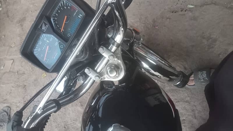 125 Honda Urgent Sell 6