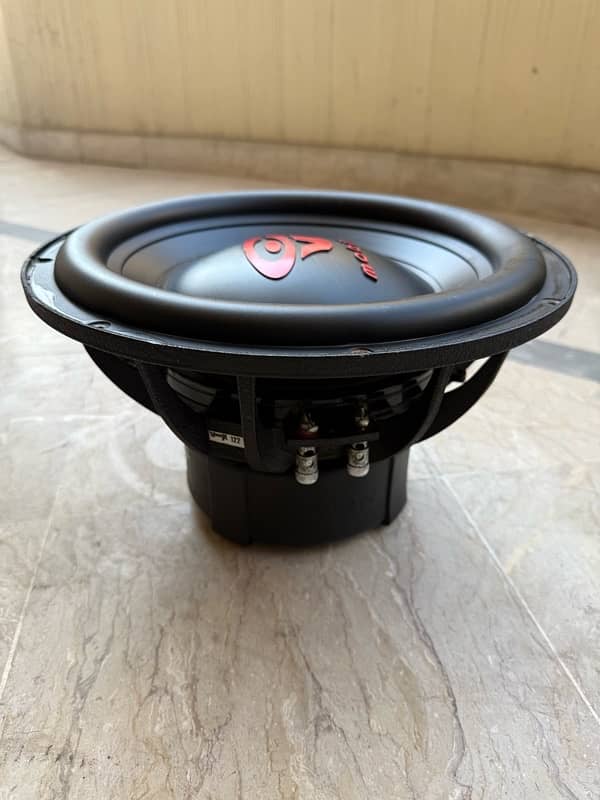 Cerwin Vega 12" V max-122 Subwoofer with base tube 0