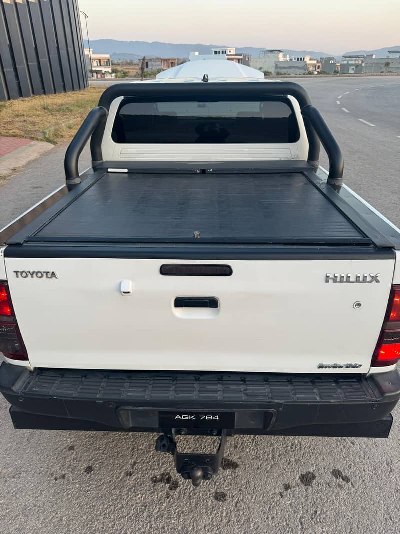 Toyota Hilux invincible 2013/2018 7