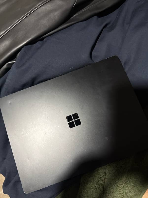 MicroSoft Surface Laptop 4 i7-11th Gen 16GbRam 1TbSSD Intel Iris Xe 1