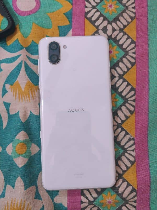 Aquos R3 non pta 2