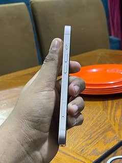 iphone 13 condition 10/9 water pack 78 bh