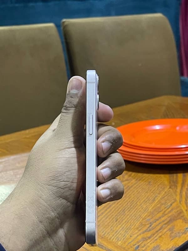 iphone 13 condition 10/9 water pack 78 bh 1