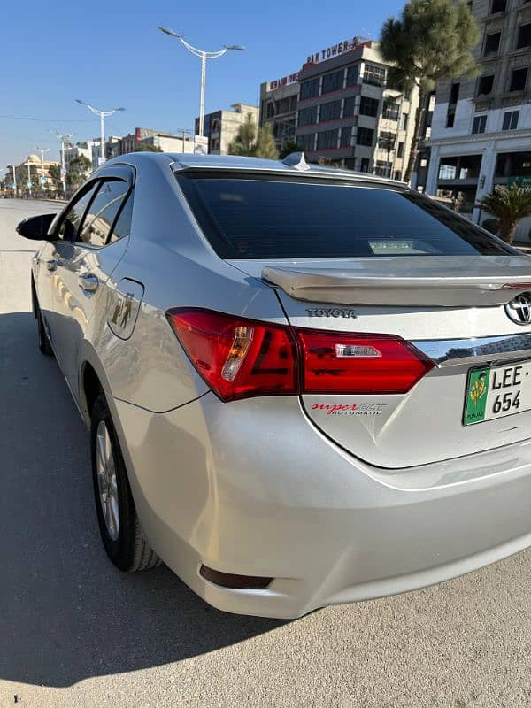 Toyota Corolla Altis 2016 7