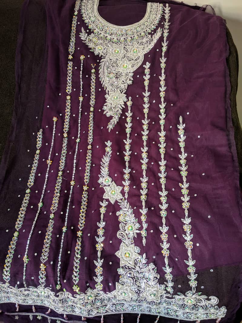 Urgently selling beautiful Hand work dress 0