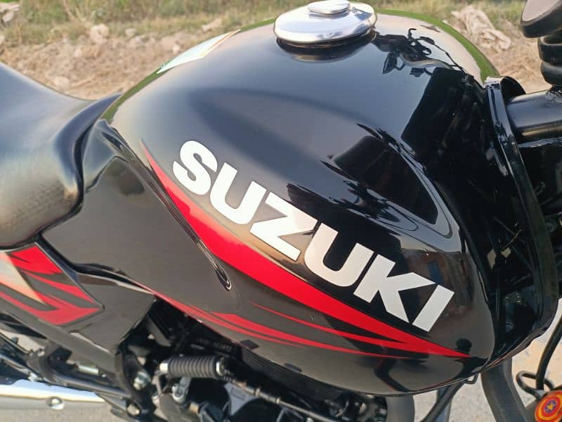 Suzuki GR150 14