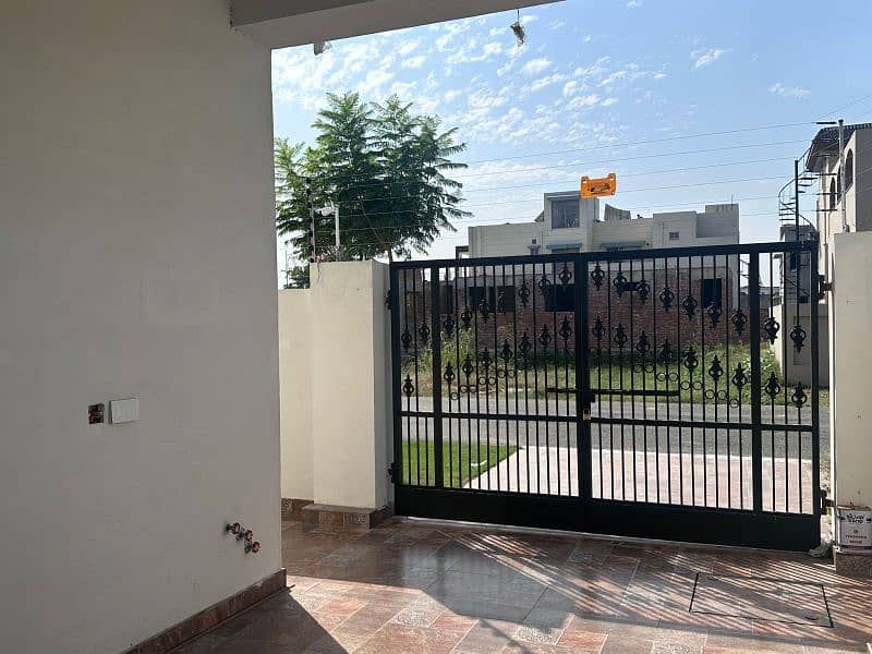 1 Kanal Upper Portion For Rent 15