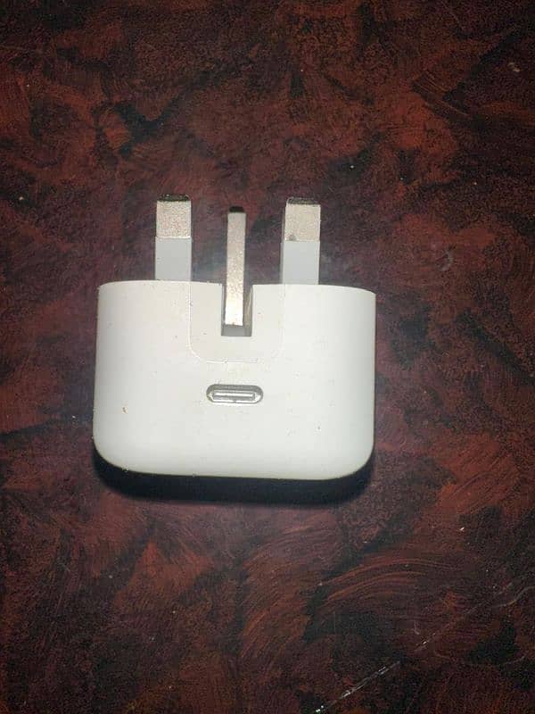 iphone charger at very reasonable price 4