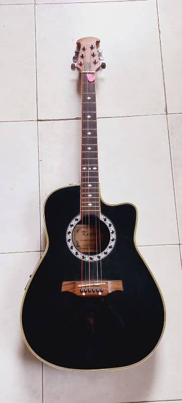 I'm selling my keiper bowl black electro Acoustic Guitar 0