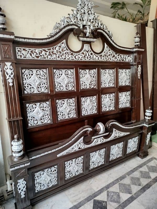 wooden king size bed for sale 1