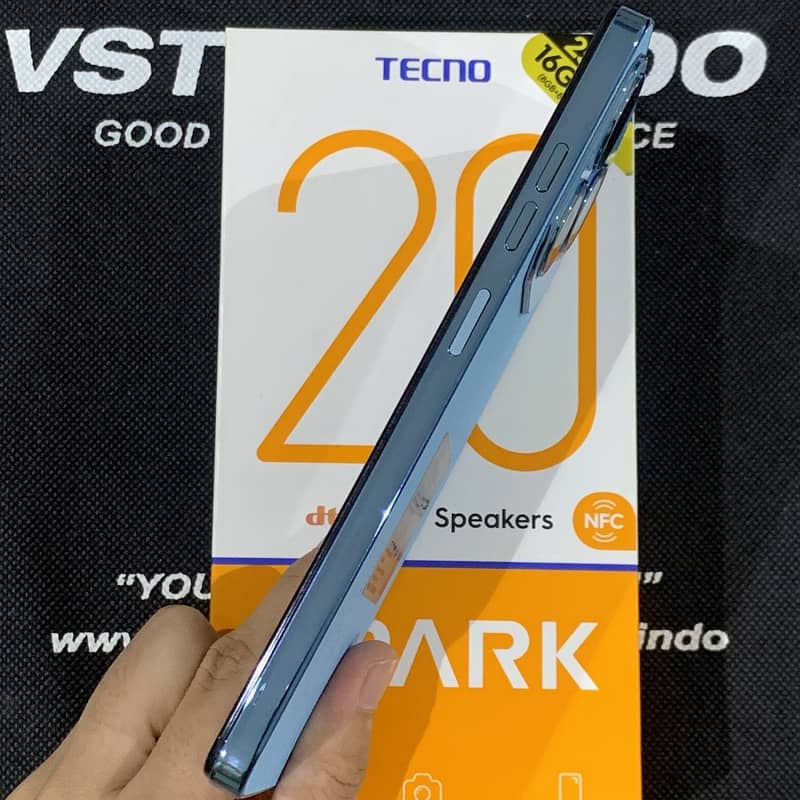 TECNO Spark 20 8GB RAM 256GB Storage Magic Skin Blue 2