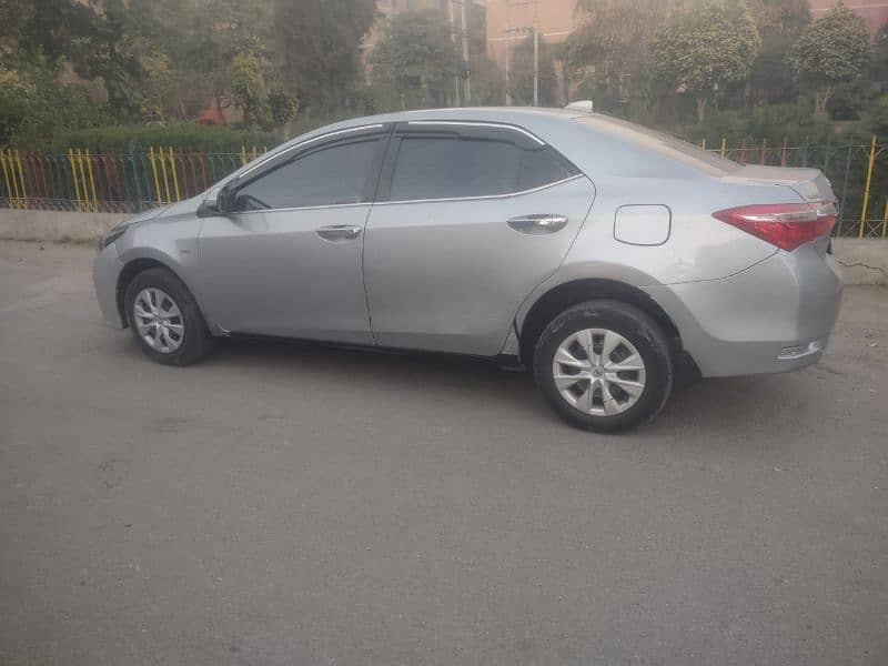 Toyota Corolla GLI 2015 Model Automatic For Sale 2