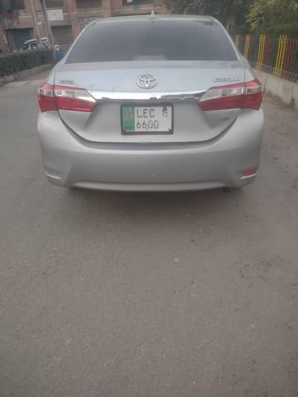 Toyota Corolla GLI 2015 Model Automatic For Sale 3