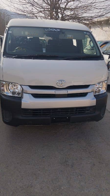 Toyota Hiace Available for booking tour rent 0