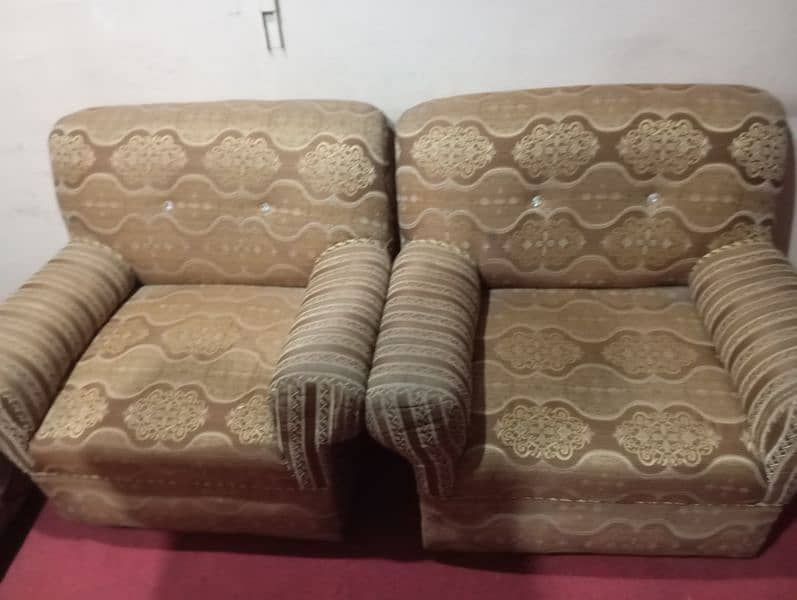 old sofa set 0