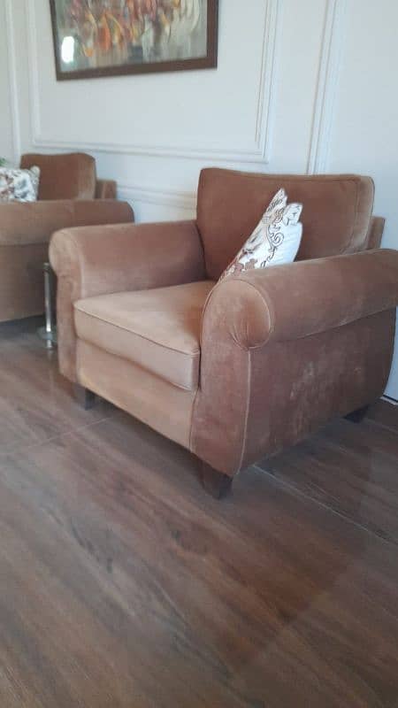 Renome Sofe Set 7 seater 3