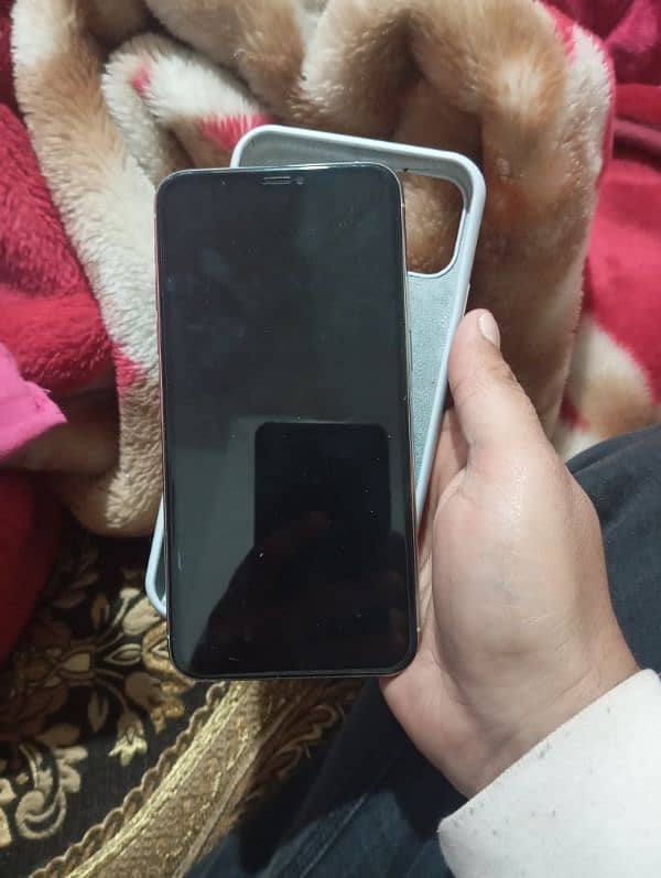 iPhone 11pro max 256GB Non PTA (jv working) 7