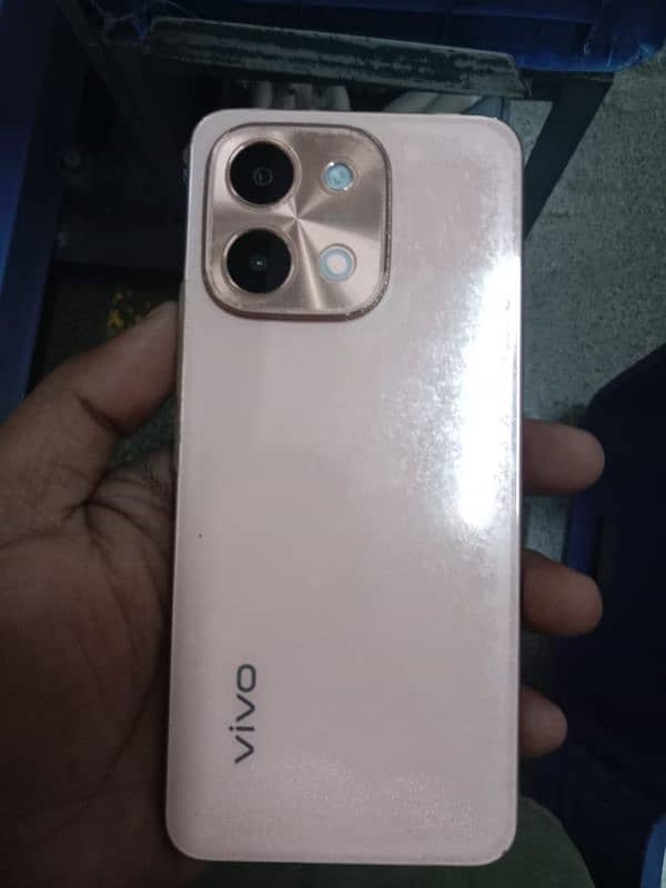 vivo y28 1