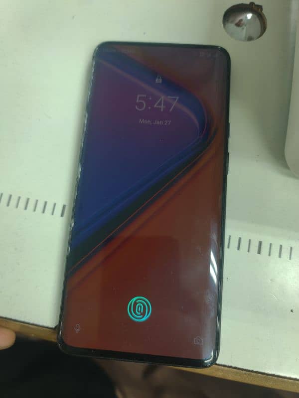 one plus 7 pro new condition 2