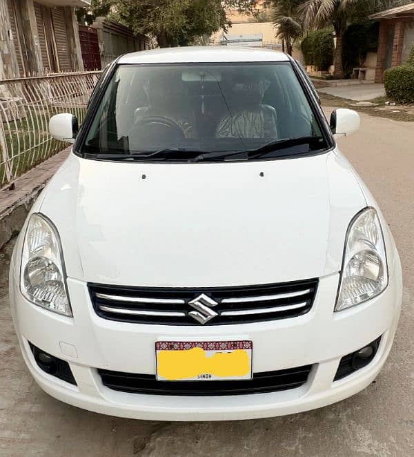 Suzuki Swift Model 2015 Automatic 9