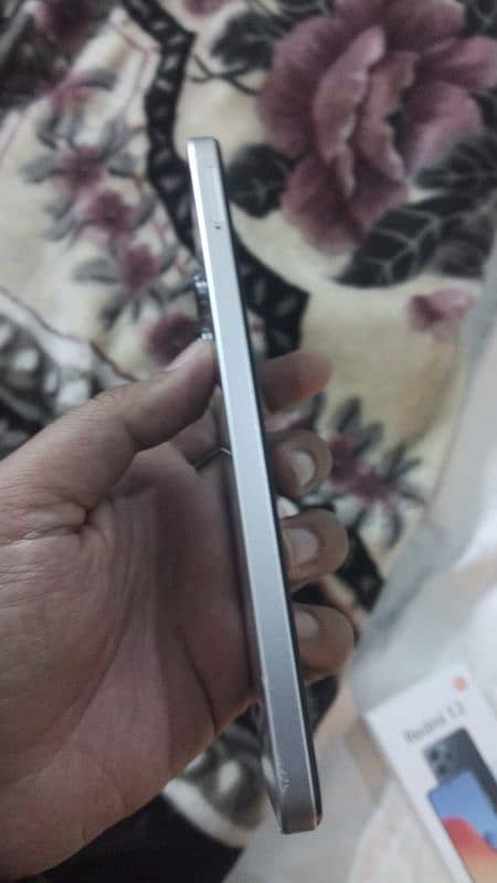 Redmi 12 (8/128) Silver 3