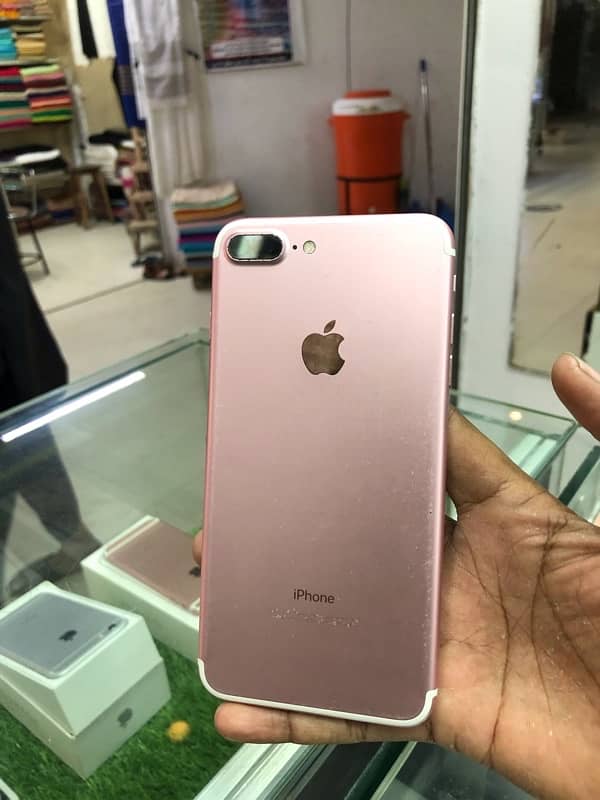 iPhone 7 puls 128gb pta approved 0