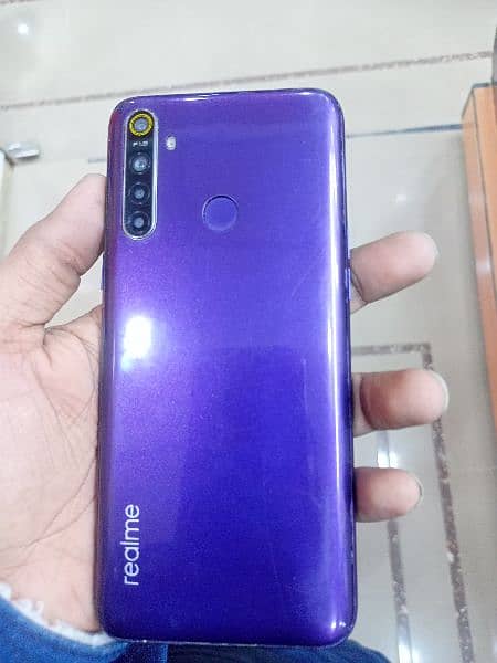 Realme 5 4gb 64 gb 5