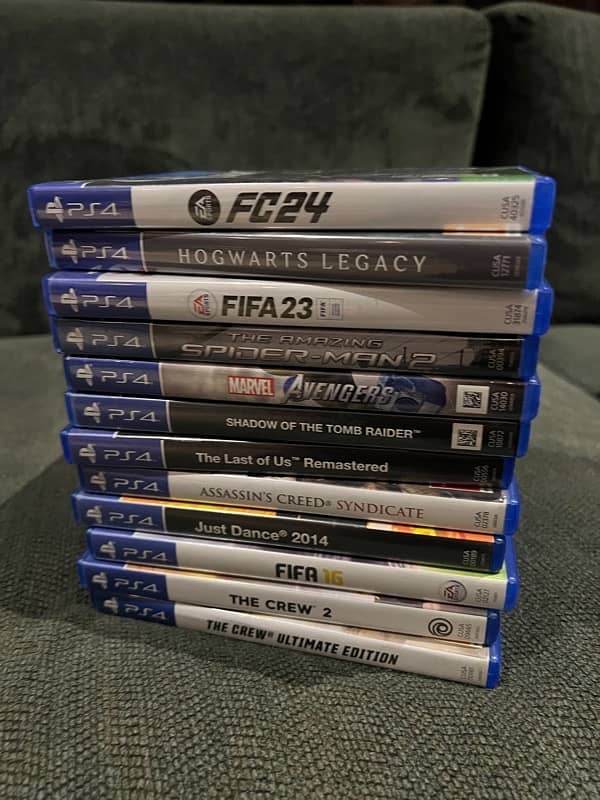 10 PS4 Games CD Bundle (Separate available) 0