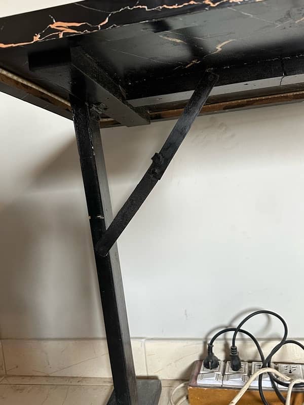 foldable computer table for sale 3