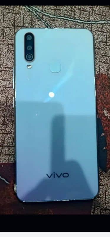 Vivo Y17 8,256 memory hai Exchange offer bhi hai 03428024606  WhatsApp 2