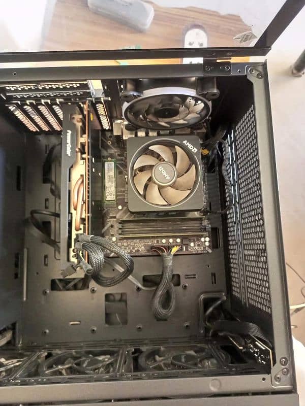 High End Gaming PC Ryzen 3600 Amd Rx6700xt 2