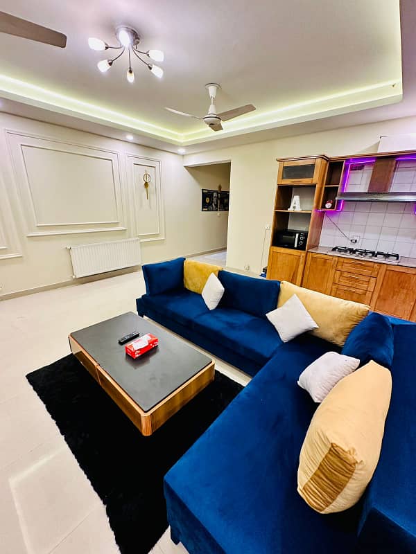 Luxury 2 Bedrooms Available on Daily Basis in F-11 Islamabad 19