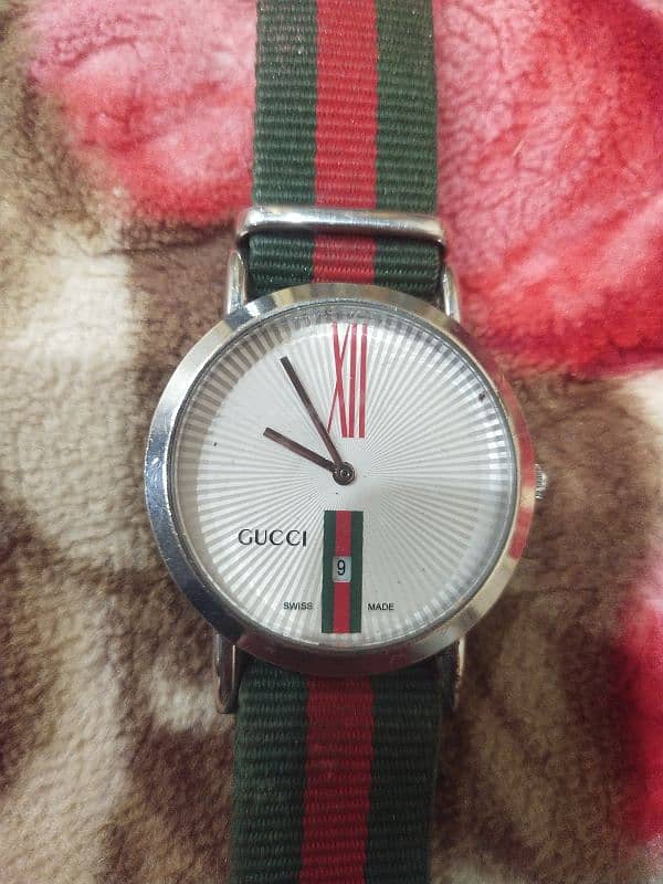 Gucci clock 2