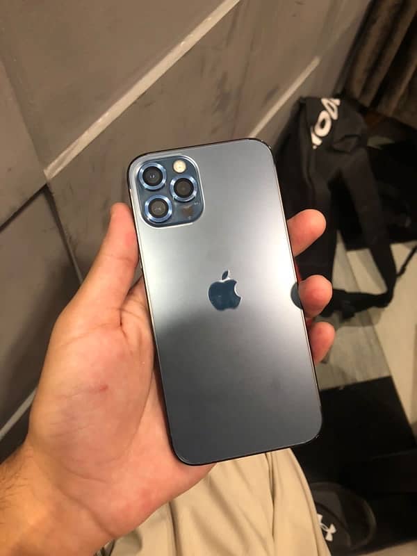 iphone 12 pro with box 7