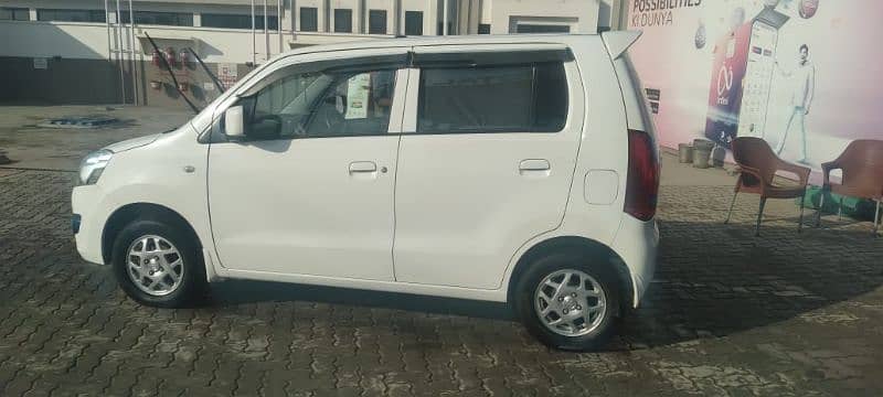 Suzuki Wagon R 2020 1