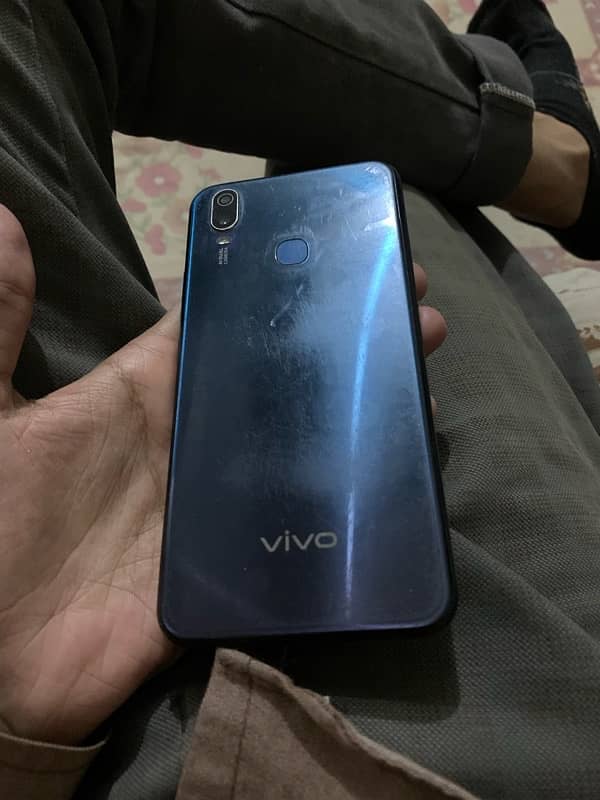 Vivo Y11 2