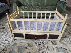 baby cot