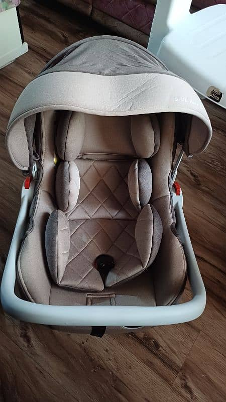 bany carier  + baby car seat 2