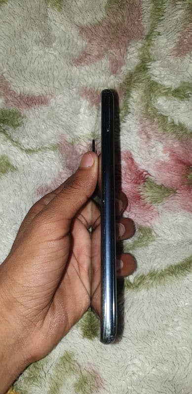 Huawei p20 liye 4gb 128gb pta dua sim 0