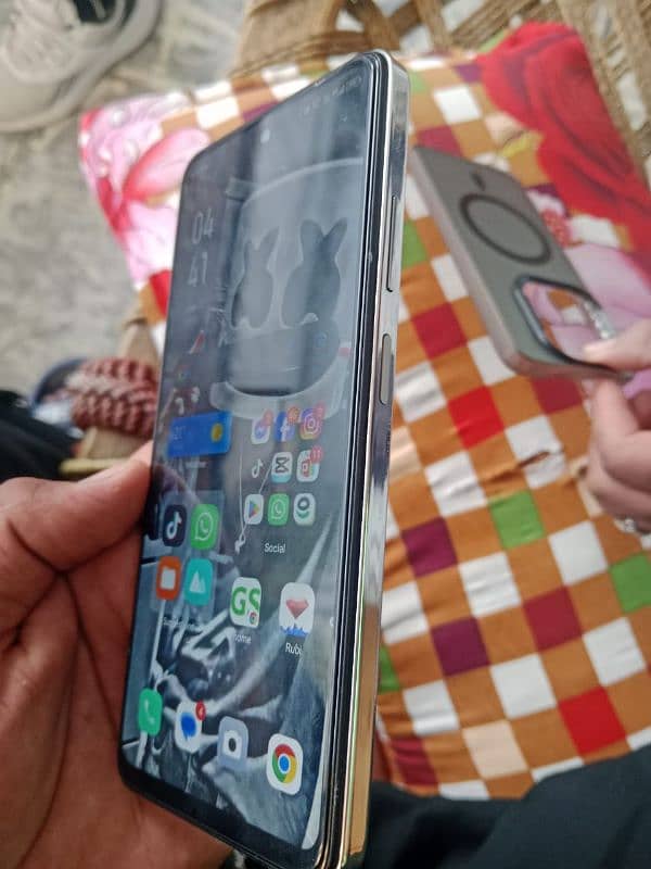infinix hot 40i 8+128 all ok set 1