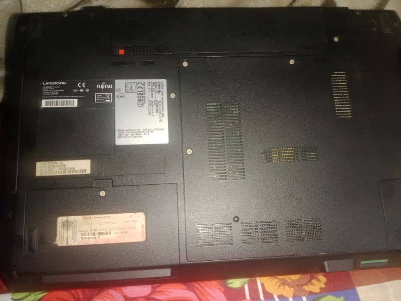 Fujitsu A series' laptop   03214030266 6