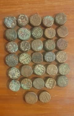 Mughal Mix Coin Lot of 32Coins.