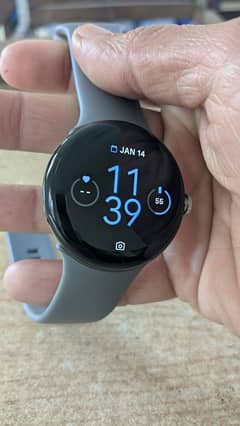 Google Pixel Watch 1