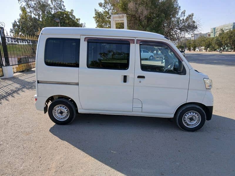 Daihatsu Hijet Urgent For Sale | Daihatsu Hijet In Cars | Geniune 3