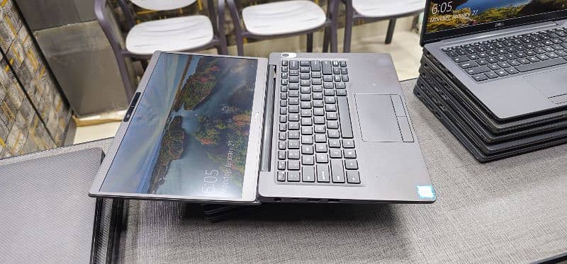 Dell Latitude 7300 Core i7 8th Generation LATEST machine 17