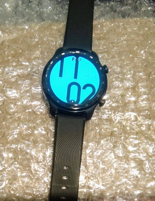 Ticwatch Pro 3 Ultra 1