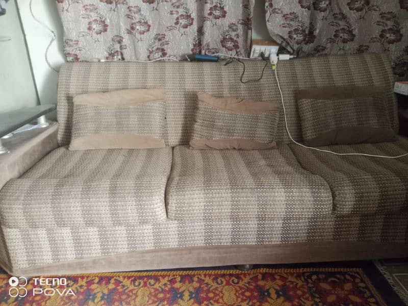 7 setter sofa 2