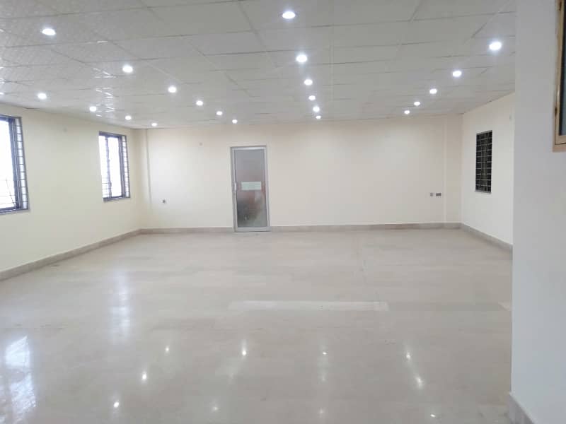 1250 Sq Ft Ready Office Available For Rent On Main Susan Road 0